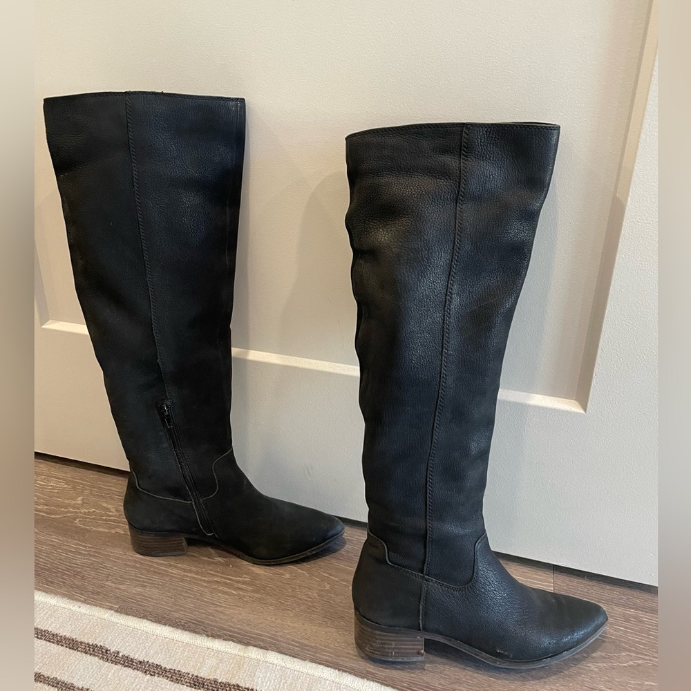 Black Knee-High Leather Boots